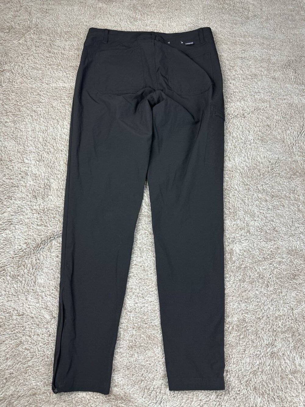 Patagonia Womens Size 6 Skyline Traveler Pants Black Hiking Ankle Zip STY55650 - Picture 13 of 16